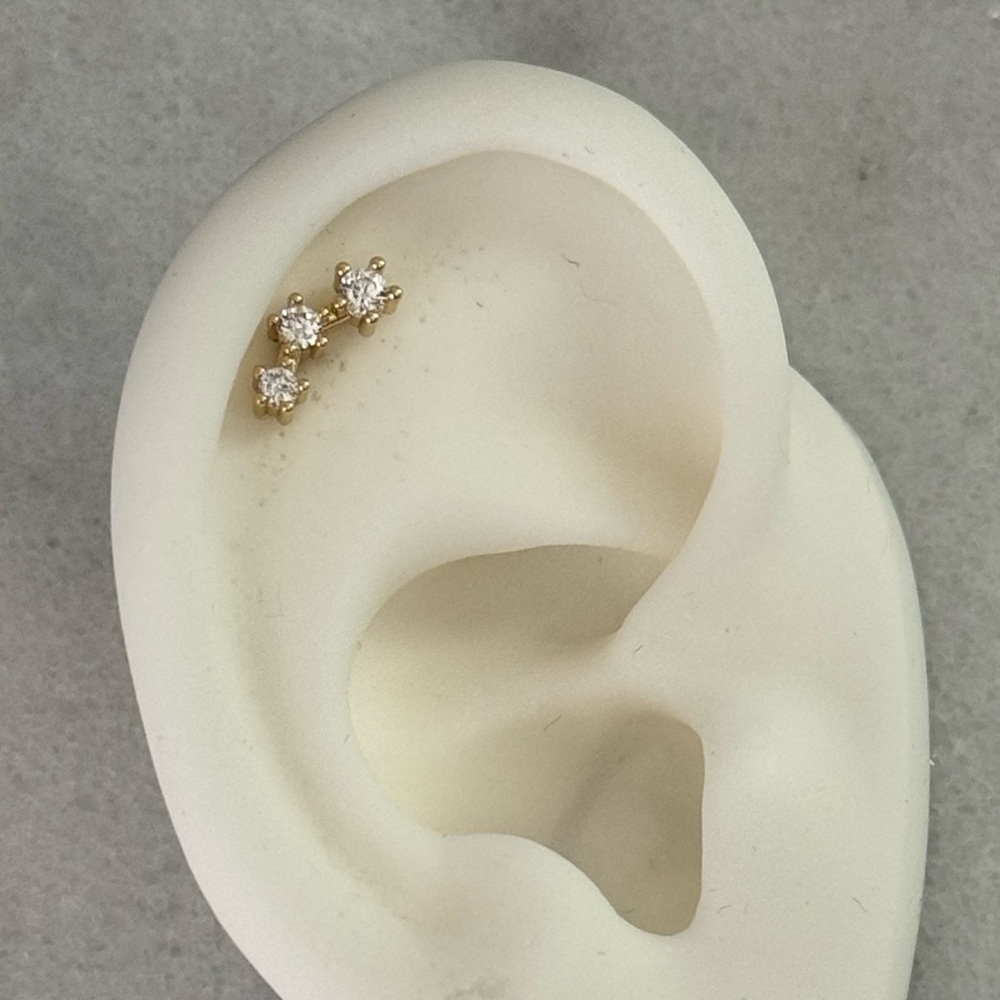 COPY - Gold Crystal Small Arch Cartilage Earring 

Brand New
